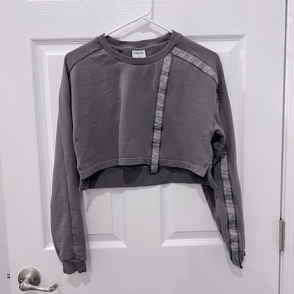 Gymshark 24/7 Cropped Sweater - Picture 3 of 8